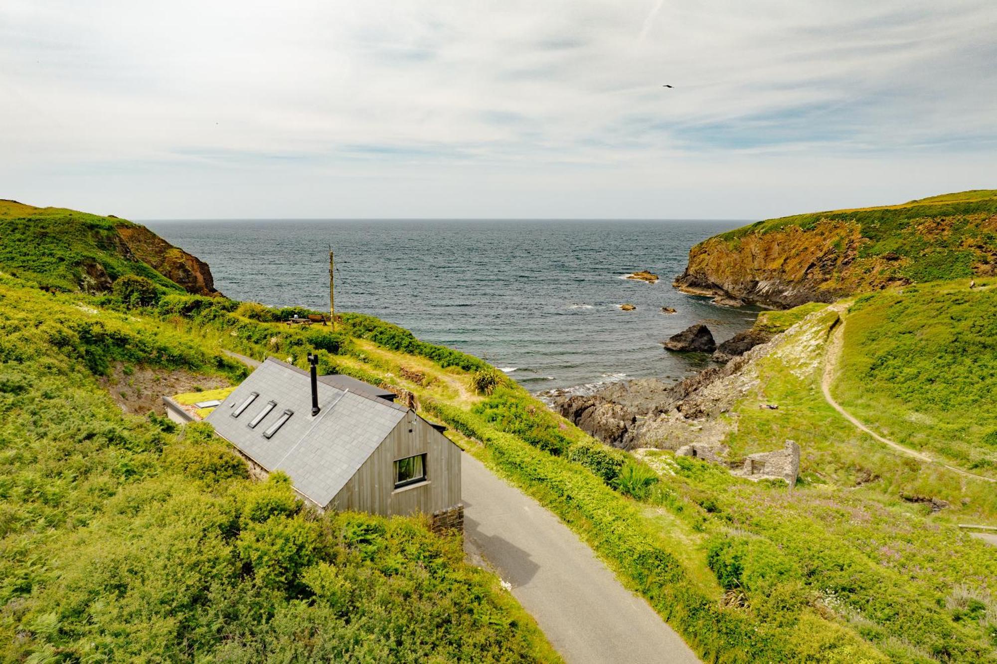 Cliff-Top Cottage On Coast Path W/Panoramic Views Trevine Exteriér fotografie
